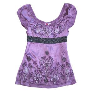 Y2k Top Size Medium Crinkle Satin Embroidered